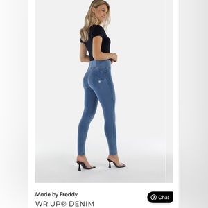 NWT FREDDY WR.UP High Rise Skinny Denim